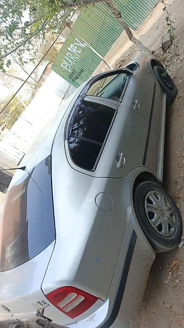 авто рассрочку бишкек: Skoda Octavia: 2004 г., 2 л, Механика, Бензин — 4