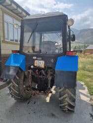 трактор беларус 82.1 цена бишкек бу: Модель 82.1 экспортный, Б/у, 2009 г., С пресс-подборщиком — 4