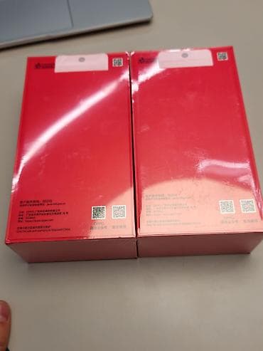 oneplus ace: OnePlus 15, Новый, 256 ГБ, цвет - Серый, 2 SIM — 3