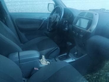 барта: Toyota RAV4: 2002 г., 2 л, Автомат, Бензин, Кроссовер — 7