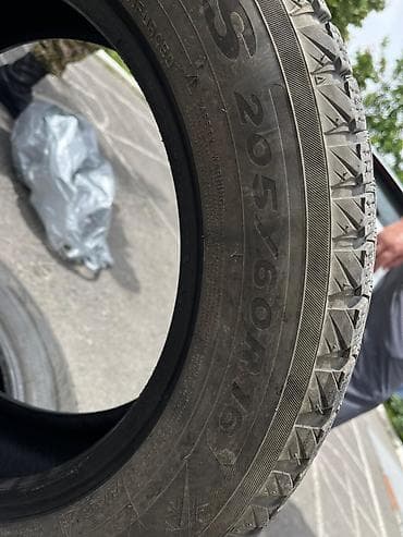 зимные: Шины 205 / 60 / R 16, Зима, Б/у, Комплект, Легковые, Китай, Maxxis — 4