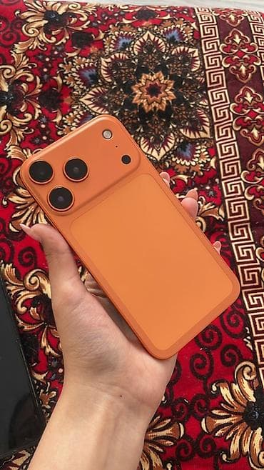 IPhone 17 Pro, Б/у, 128 ГБ, Оранжевый, Чехол, 94 %