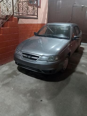 Daewoo Nexia: 2012 г., Седан