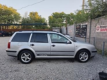 8 4: Volkswagen Golf Variant: 2001 г., 2 л, Автомат, Бензин, Универсал — 3
