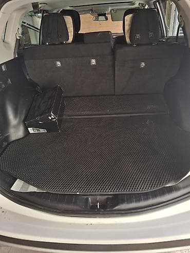 sv 40: Toyota RAV4: 2016 г., 2.5 л, Автомат, Гибрид, Кроссовер — 8