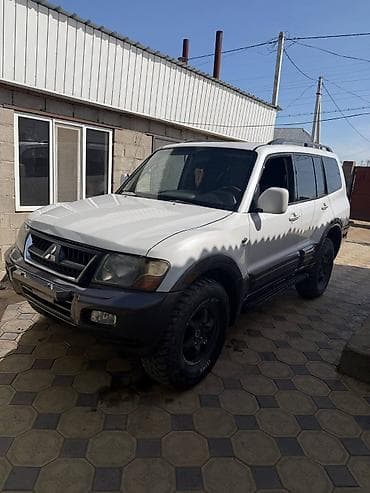 тягачи волво: Mitsubishi Pajero: 2002 г., 3.5 л, Автомат, Бензин, Внедорожник — 2