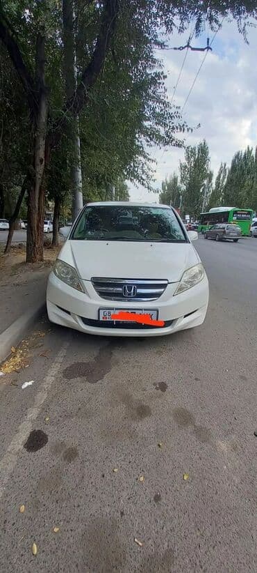 срочно продам авто в связи с переездом: Honda Edix: 2004 г., 1.7 л, Автомат, Бензиновая, Универсал — 2