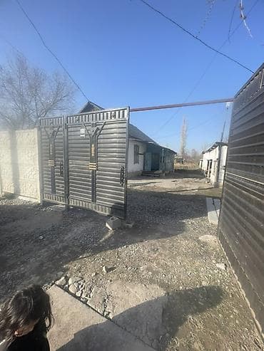 кант продажа дом или квартиры: Продаётся жилой дом с просторной верандой и несколькими комнатами — 6