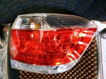 Арткы оң стоп-сигнал Toyota