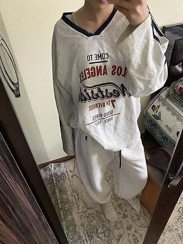 Толстовки, худи: Свитшот, Оверсайз, L — 1