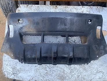 audi a6c4: Защита двигателя/картера с решёткой (нижняя пластиковая панель Защита — 1