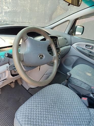 fit shuttle: Toyota Previa: 2000 г., Механика, Газ, Минивэн — 5