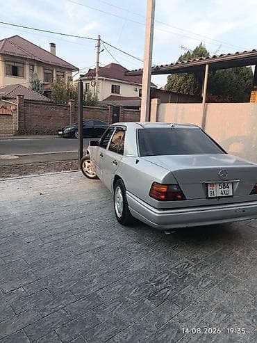 Mercedes-Benz W124: 1995 г., 2.8 л, Автомат, Седан — 2