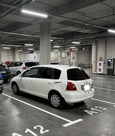обмен на цивик: Honda Civic: 2001 г., 1.5 л, Вариатор, Бензин, Хэтчбэк — 3