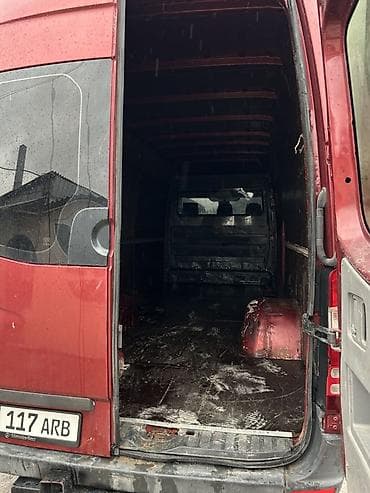 рекстон авто: Жеңил жүк ташуучу унаа, Mercedes-Benz, Стандарт, 3 т, Колдонулган — 8