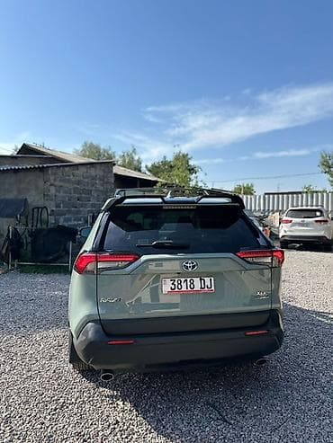 4runner trd: Toyota RAV4: 2021 г., 2.5 л, Вариатор, Гибрид, Кроссовер — 4