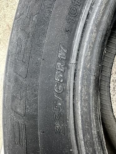 17: Пара летних шин Bridgestone 225/65 R17 101H - Диаметр: R17 - Ширина — 3