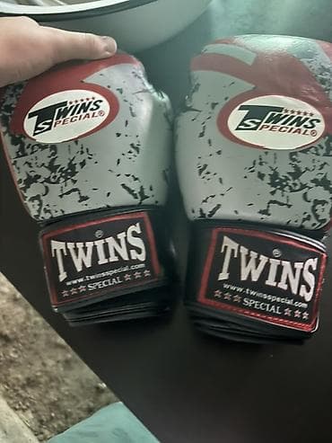 бинокль ночной: Боксерские перчатки Twins Special - Бренд: Twins Special - Тип — 1