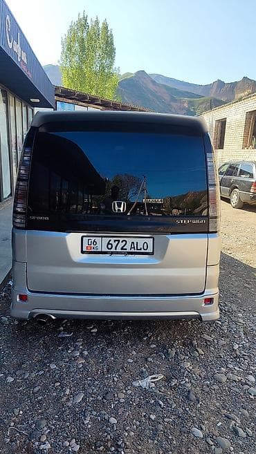 машина step: Honda Stepwgn: 2004 г., 2 л, Автомат, Бензин, Минивэн — 2