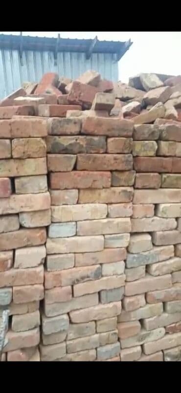 бу крпич: Кирпич б у сатылат. табета — 1