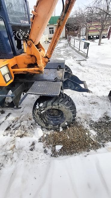 купить экскаватор погрузчик: Экскаватор, 1997 г., Колесный — 3