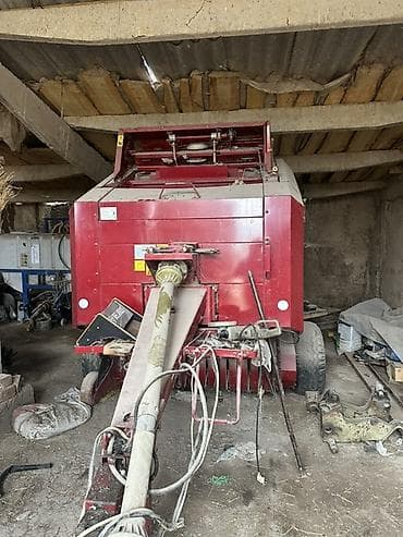 John Deere Тракторлор: Модель: 1221, Колдонулган, 2012 г., Пресс-подборщики бар трактор lalafo.kg да — 7 John Deere Тракторлор: Модель: 1221, Колдонулган, 2012 г., Пресс-подборщики бар трактор — 7