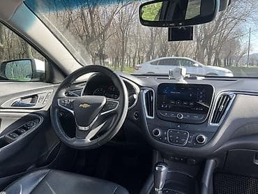 малибу гибрид: Chevrolet Malibu: 2019 г., 1.4 л, Автомат, Бензин, Седан — 9
