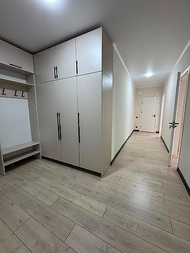 Батирлер: 3 бөлмө, 90 м², Пишпек 14 кабат — 2