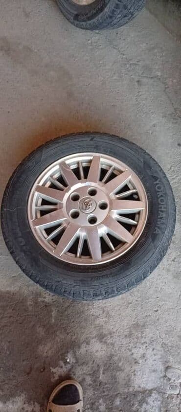 Железные Диски R 16 Toyota, Комплект, отверстий - 4, Б/у at lalafo.kg Железные Диски R 16 Toyota, Комплект, отверстий - 4, Б/у