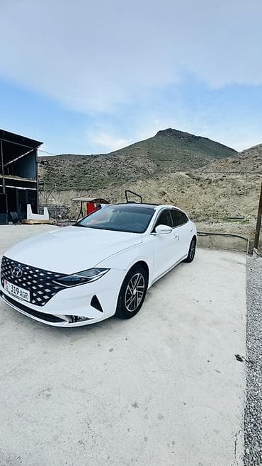 авто гаражного хранения: Hyundai Grandeur: 2022 г., 3 л, Автомат, Газ, Седан — 9