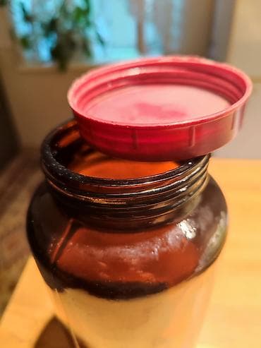 fire maple: Банка примерно2- 3 литр .из толстого темного стекла с плотно — 2