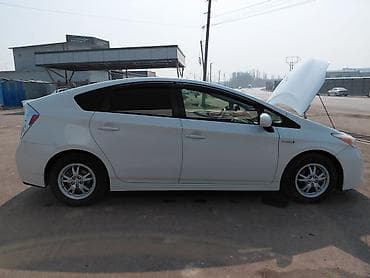тайота хайландер гибрид: Toyota Prius: 2012 г., 1.8 л, Автомат, Гибрид, Лифтбек — 2