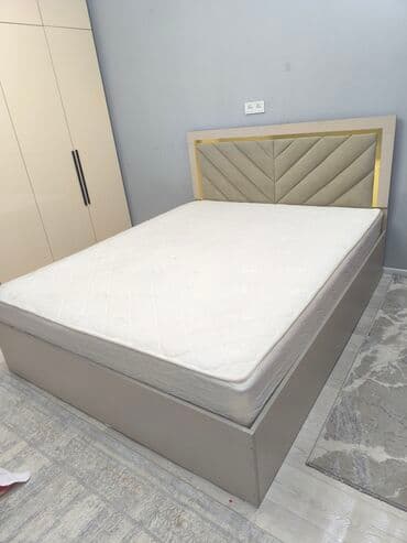 Диваны: Срочно продаю матрас ортопед — 1