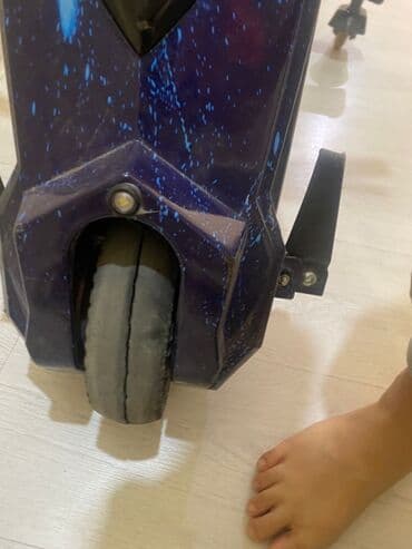 детские машины на аккумуляторе с пультом в оше: Детский электрокар, Б/у — 9