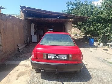 Продажа авто: Audi 80: 1992 г., 0.2 л, Механика, Бензин, Седан — 3