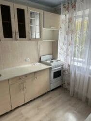 сдаю кабинет в мед центре: 1 комната, 36 м², Хрущевка, 1 этаж, Евроремонт — 2