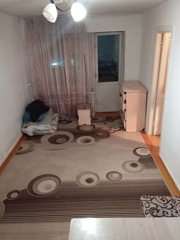 по суточные квартиры в оше: Сдаётся просторная комната в квартире. - Две светлые жилые зоны: одна — 3