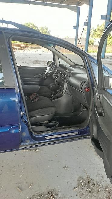 Продажа авто: Opel Zafira: 2004 г., 1.8 л, Автомат, Бензин, Минивэн — 5