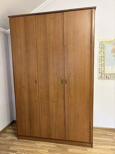 Эмерек: Набор мебели для комнаты: кровать, шкаф и письменный стол - Кровать — 2