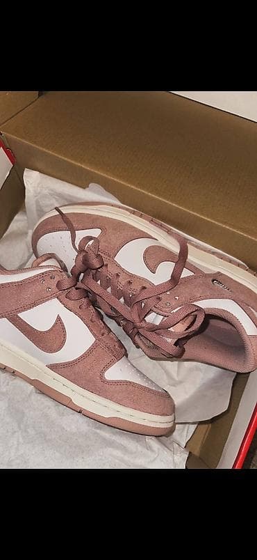 буу кийимдер: Кроссовкалар, 38.5, Nike, Жаңы, түсү - Кызгылт, Өзү алып кетүү — 1