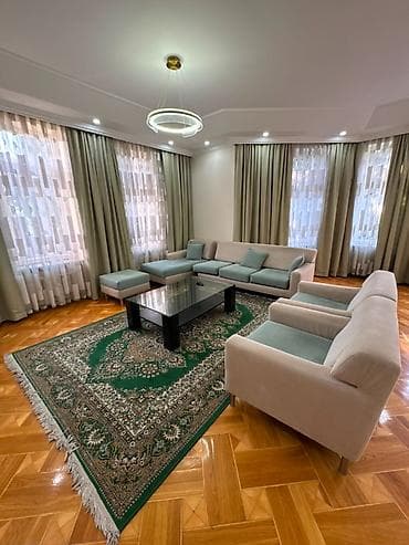 Дома: 350 м², 5 комнат, Ала-Арча ж/м, Без подселения — 10