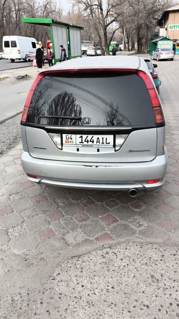 Honda: Honda Stream: 2003 г., Универсал — 2