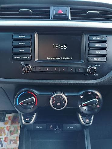 infinity qx56: Kia Rio X-Line: 2019 г., 1.4 л, Автомат, Бензин, Хэтчбэк — 10