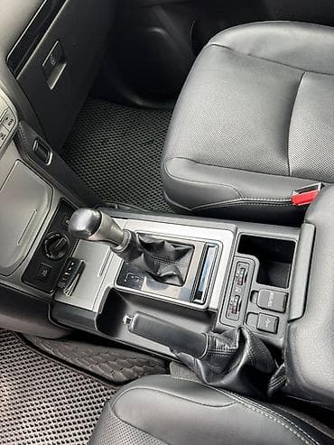 Транспорт: Toyota Land Cruiser Prado: 2023 г., 2.7 л, Автомат, Бензин, Внедорожник — 10