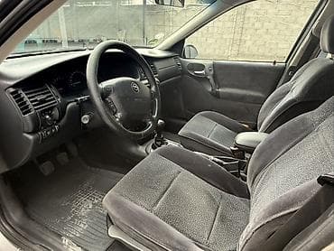 простой: Opel Vectra: 2000 г., 1.8 л, Механика, Бензин, Универсал — 9