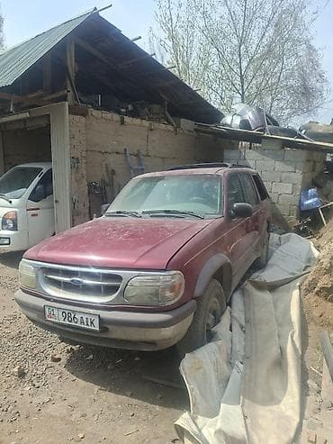 Ford Explorer: 1996 г., 4 л, Автомат, Газ, Внедорожник — 1
