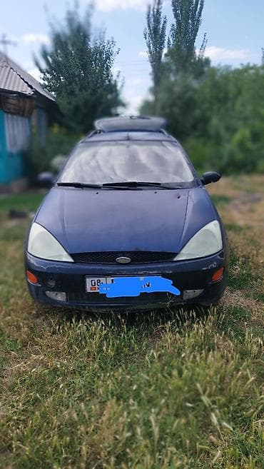 Унаа сатуу: Ford Focus: 2001 г., 1.8 л, Кол менен иштөөчү, Универсал — 2