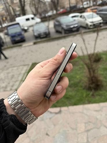 Apple iPhone: IPhone 4, Б/у, 16 ГБ, Черный, Кабель, 100 % — 5