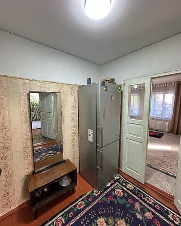 Үйлөр: ✨ Продаётся дом в с. Сокулук ✨ 🏡 Характеристики: • Участок - 9,64 — 9