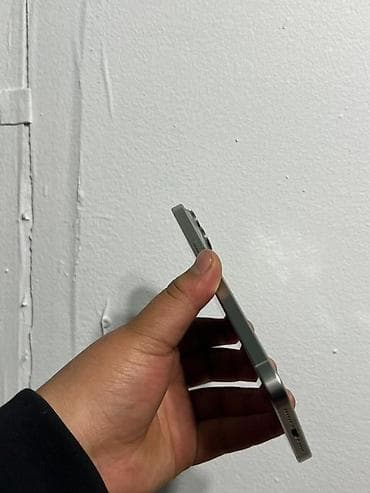 focusrite 5.1: IPhone 15 Pro Max, 256 ГБ — 6